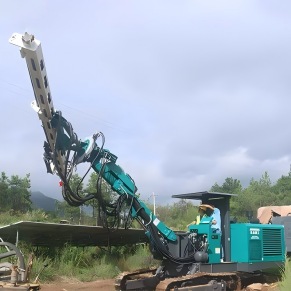 开云官方在线入口重工KS692顶锤隧道钻机